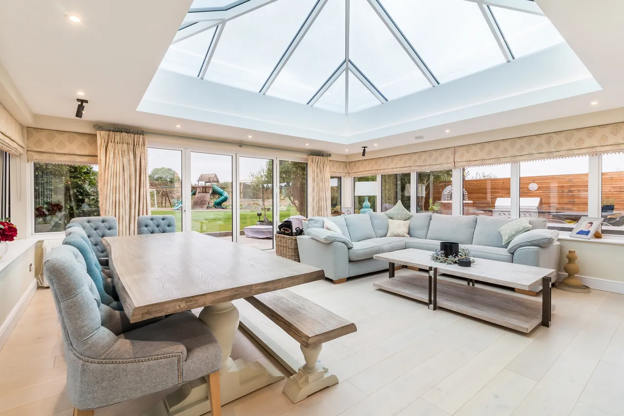 Lindens, Bleak Hill, Ringwood, BH24 3PX, photo 6