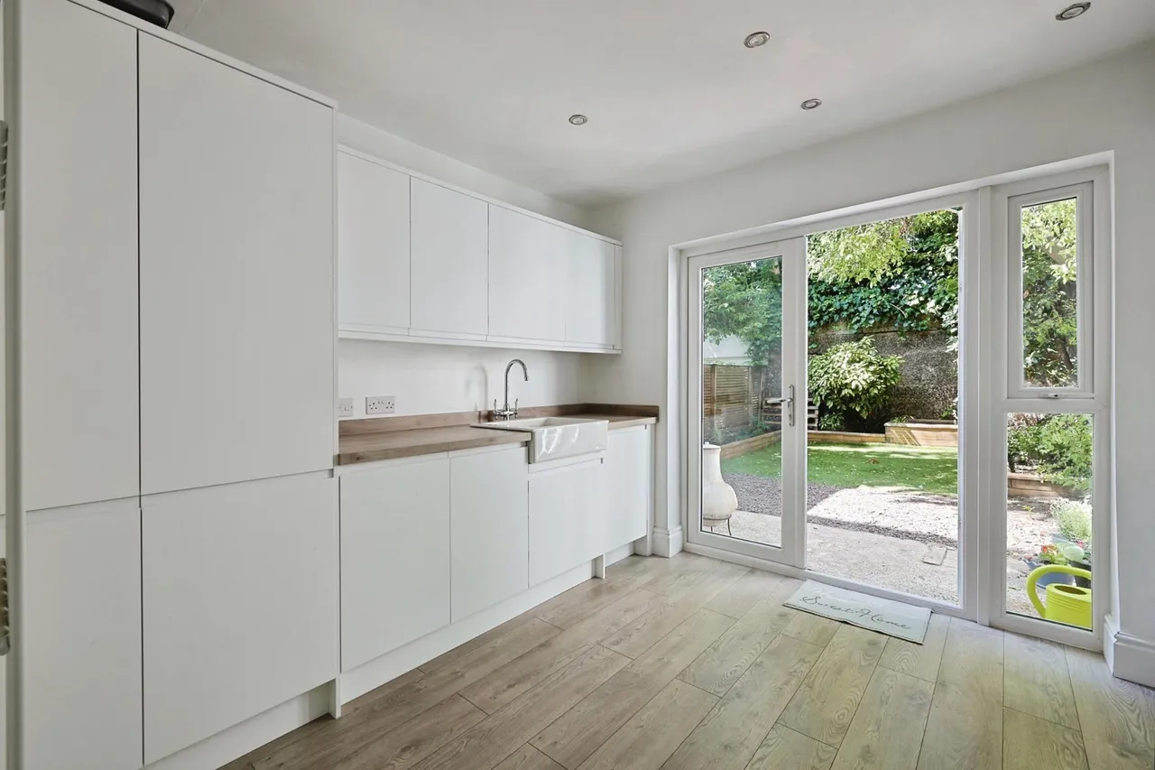 Harbut Road, London, SW11, photo 8