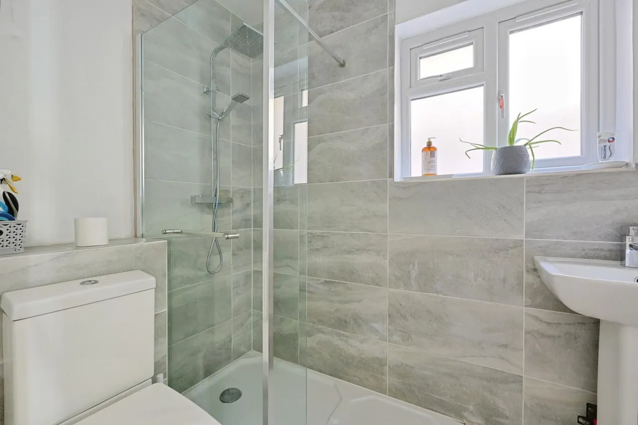 Harbut Road, London, SW11, photo 12