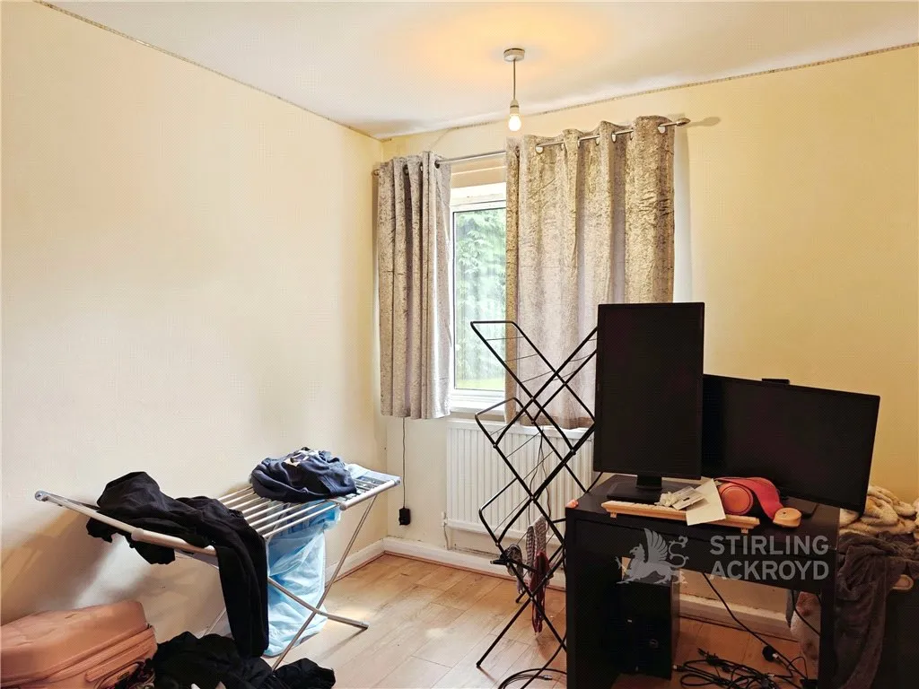 Fairlands Avenue, Fairlands, GU3, photo 5