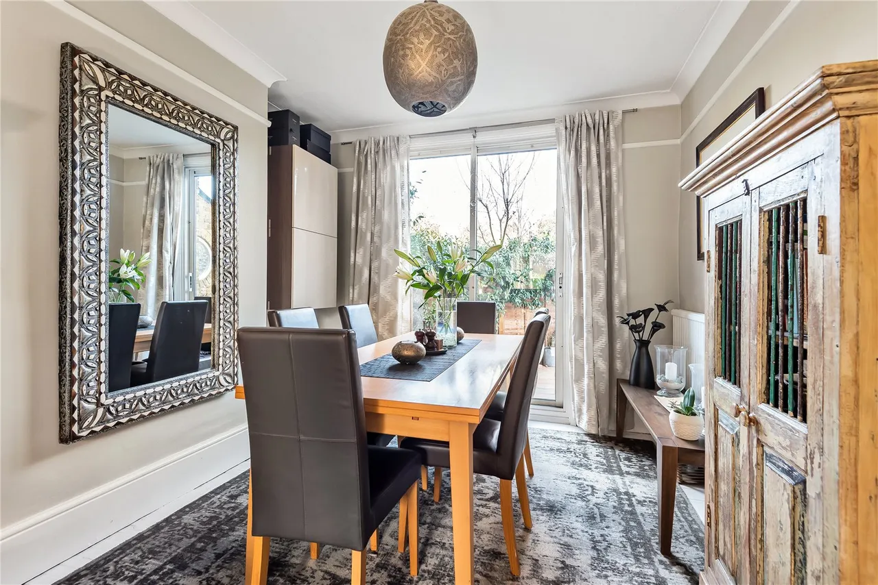 Plevna Road, Hampton, London, TW12 2BS, photo 3