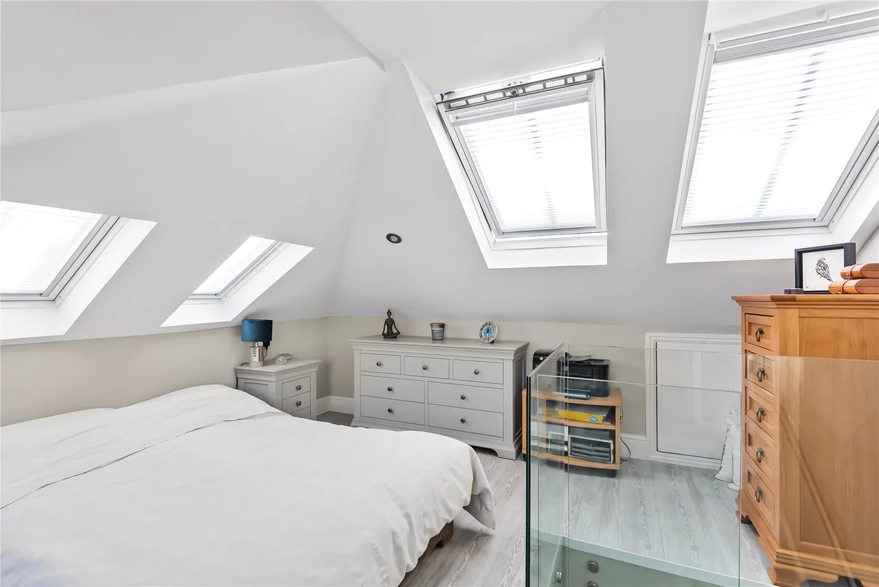 Plevna Road, Hampton, London, TW12 2BS, photo 7