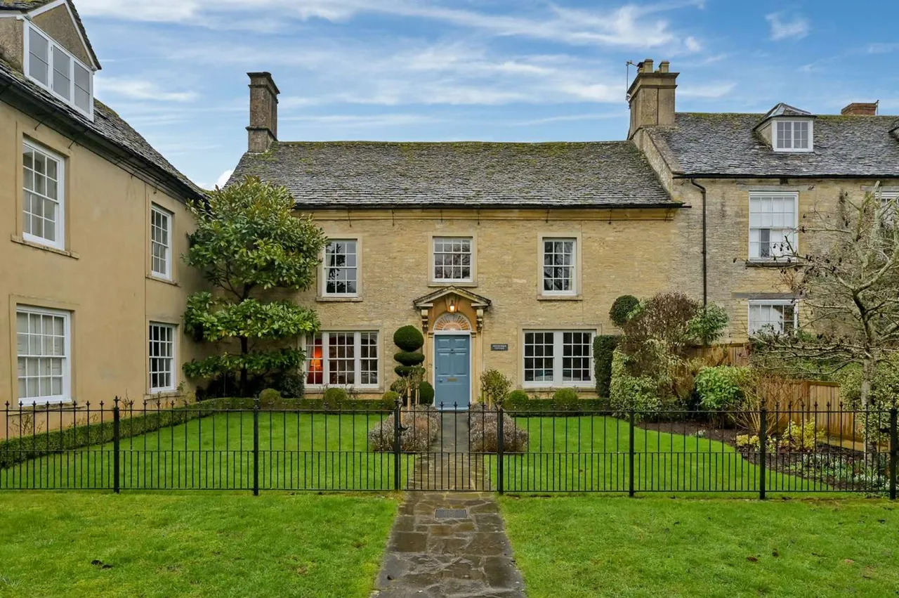 6 bed house for sale — Woodgreen, Witney, Oxfordshire, OX28 1DQ