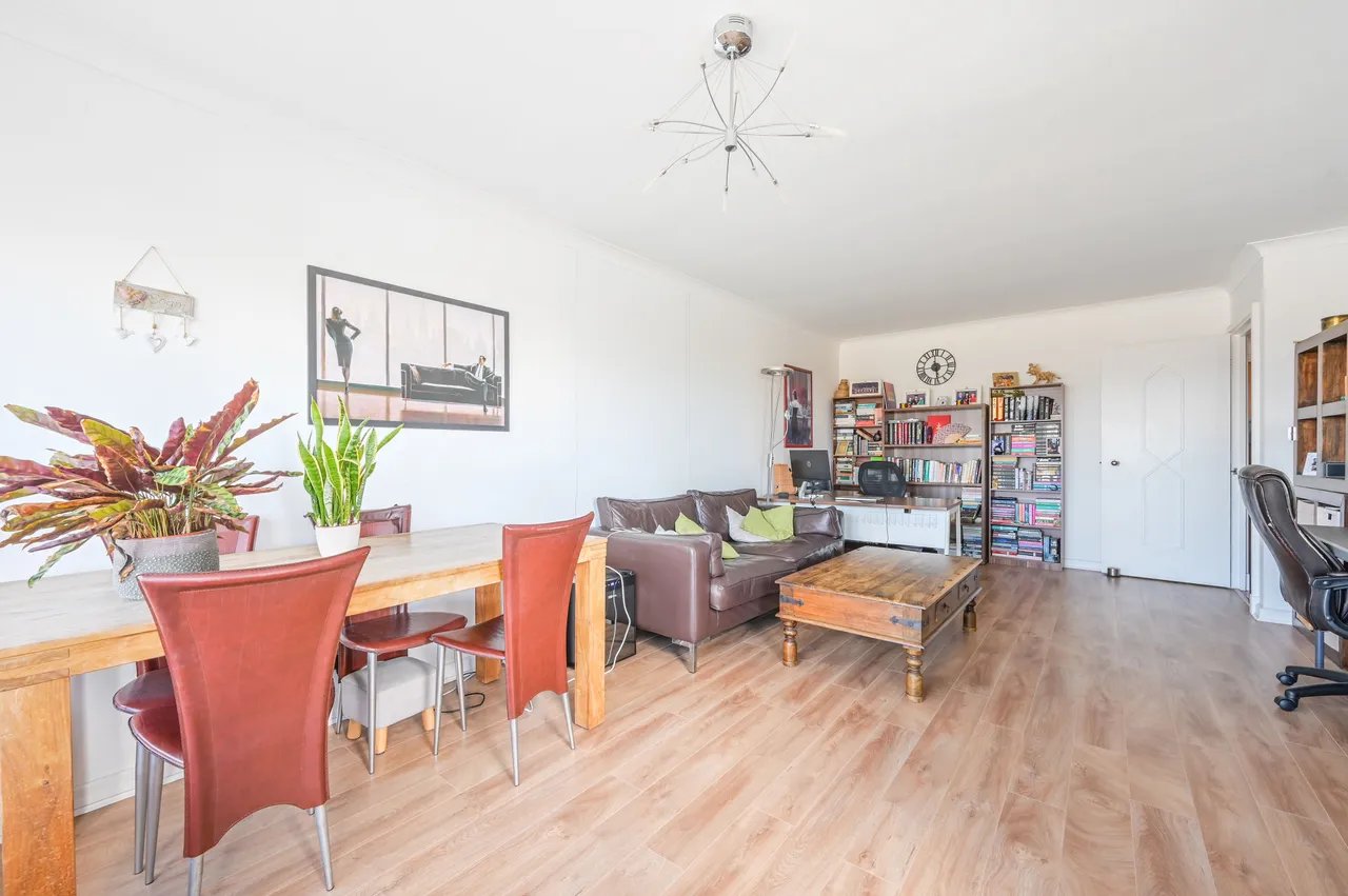 25 Poseidon Court, Homer Drive, London, photo 11