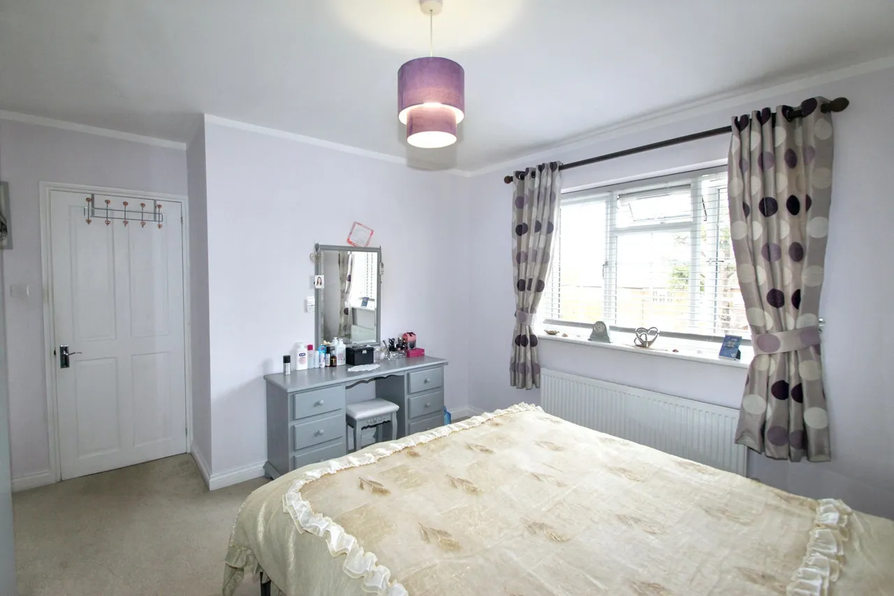 Stanford Close, Woodford Green, IG8, photo 15