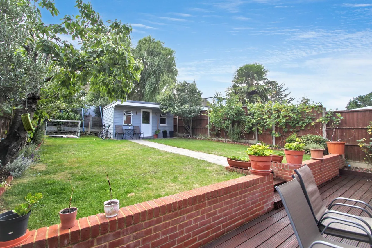 Stanford Close, Woodford Green, IG8, photo 21