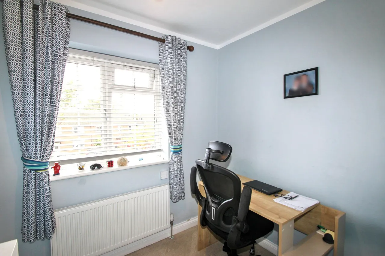 Stanford Close, Woodford Green, IG8, photo 17