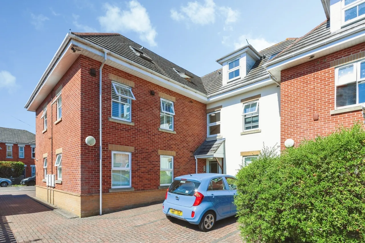 Capstone Road, Bournemouth, BH8, photo 19