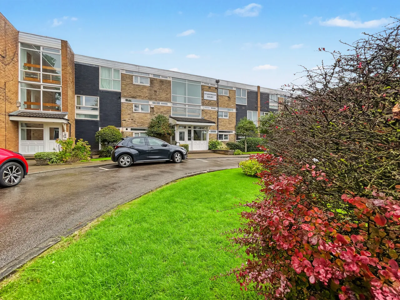 2 bed flat for sale, Park Lane, M45
