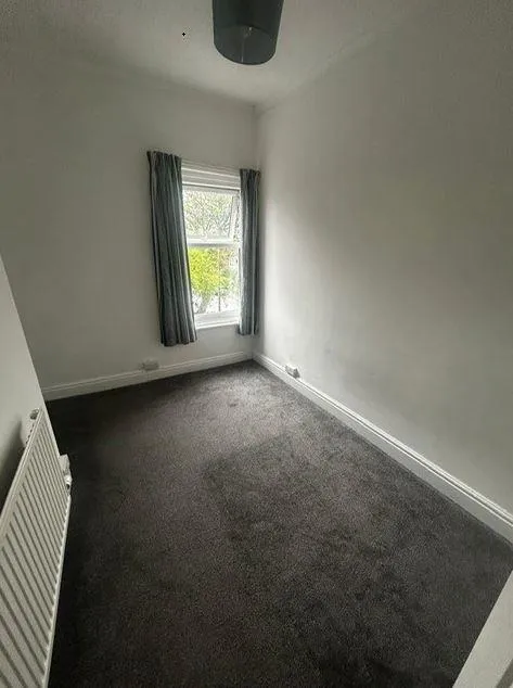 Temple Avenue, Llandrindod Wells, LD1, photo 6