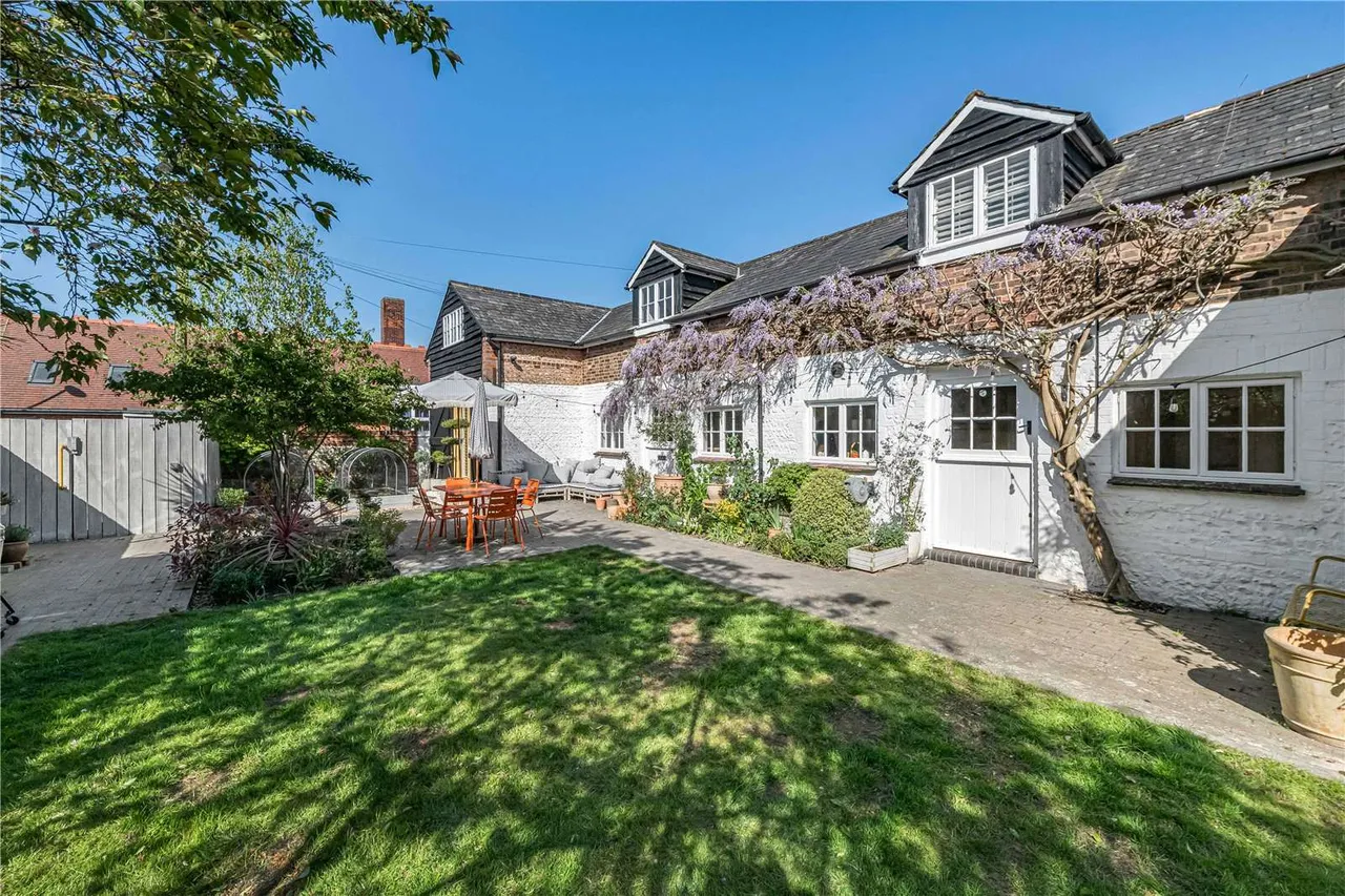 Trinity Road, Hurstpierpoint, Hassocks, West Sussex, BN6 9UY, photo 8