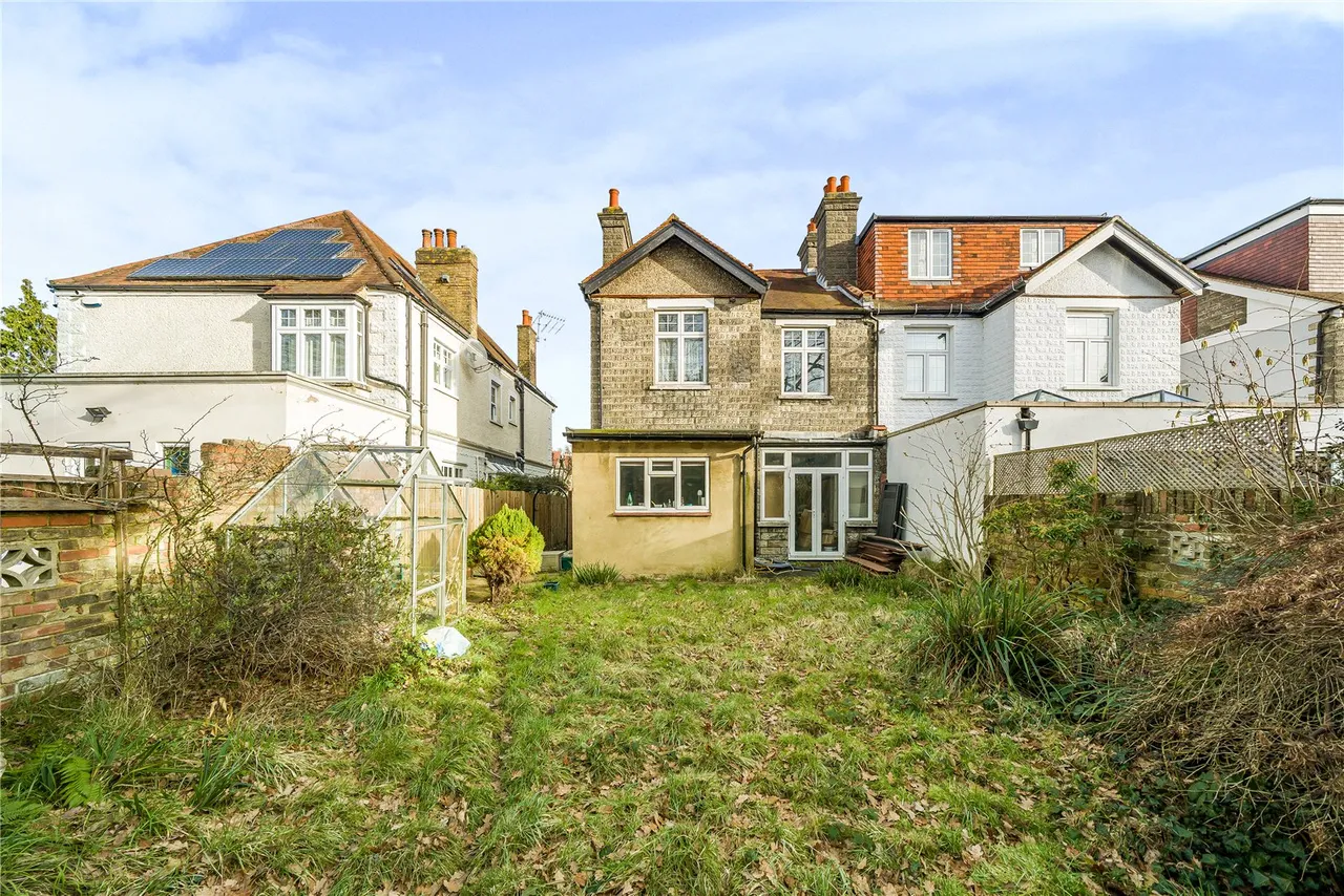 St James's Avenue, Hampton Hill, TW12 1HN, photo 4