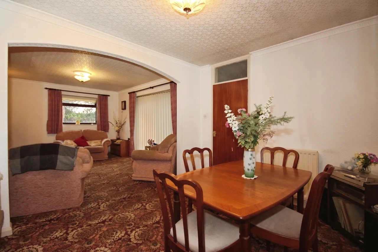 St. James Gardens, Bulkington, Bedworth, Warwickshire, CV12, photo 4