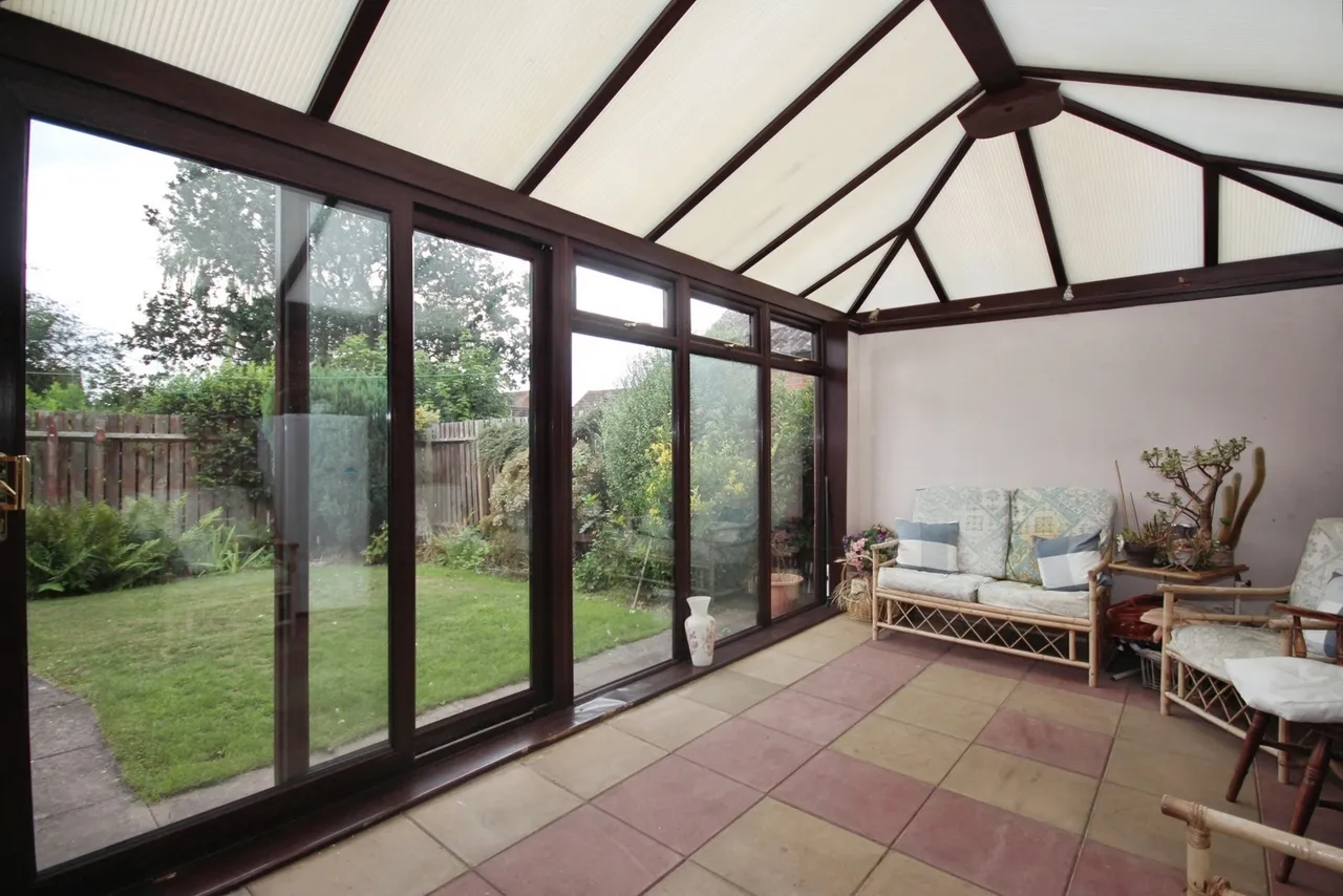 St. James Gardens, Bulkington, Bedworth, Warwickshire, CV12, photo 5