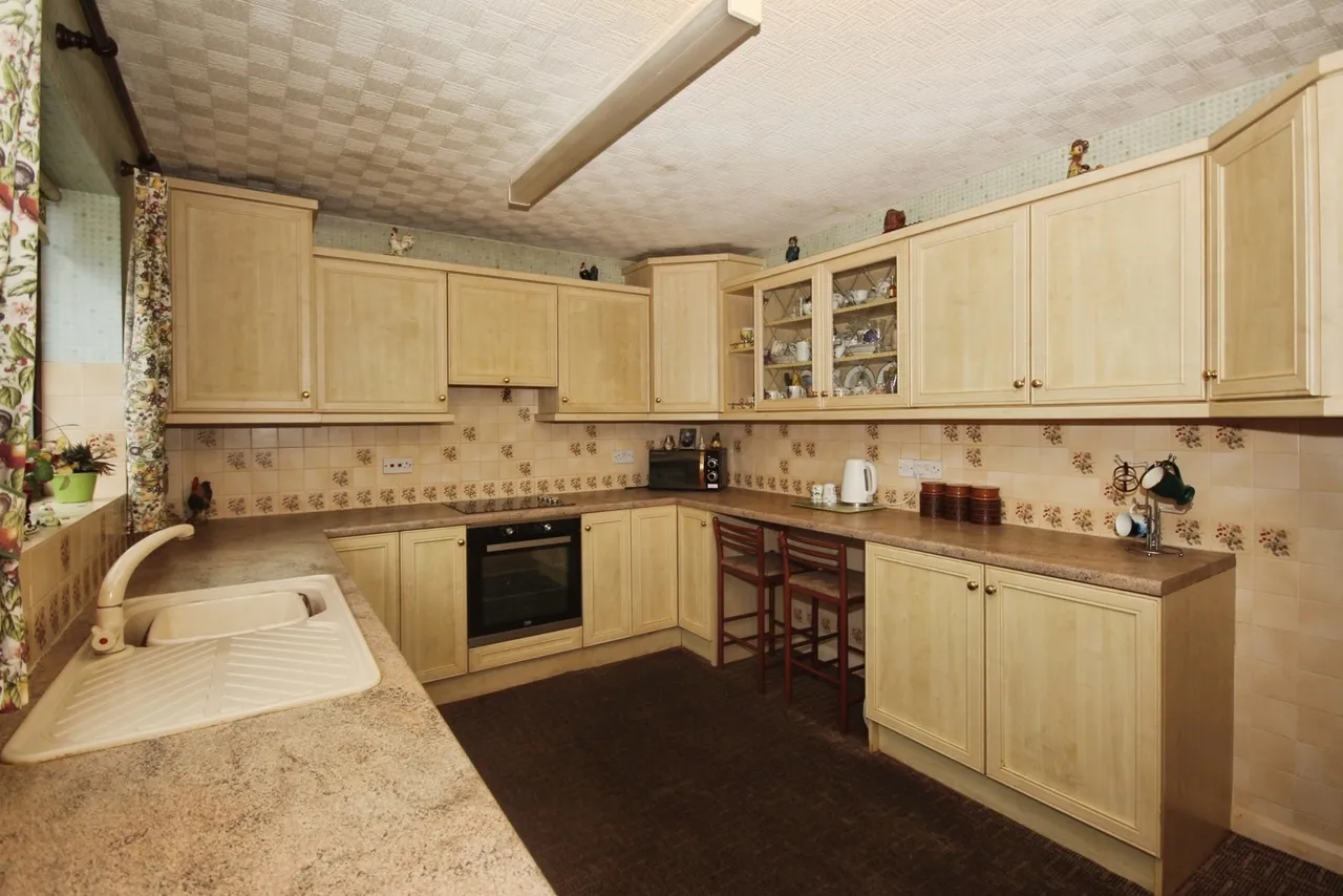 St. James Gardens, Bulkington, Bedworth, Warwickshire, CV12, photo 8