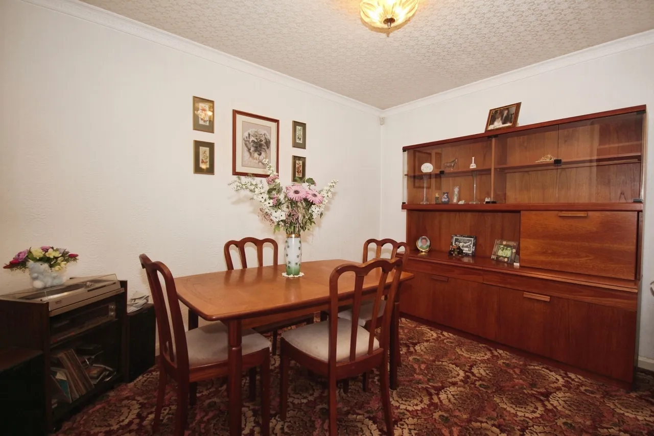 St. James Gardens, Bulkington, Bedworth, Warwickshire, CV12, photo 6