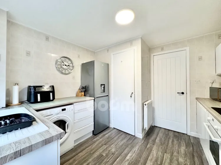 Avils Place, Kilbirnie, KA25, photo 14