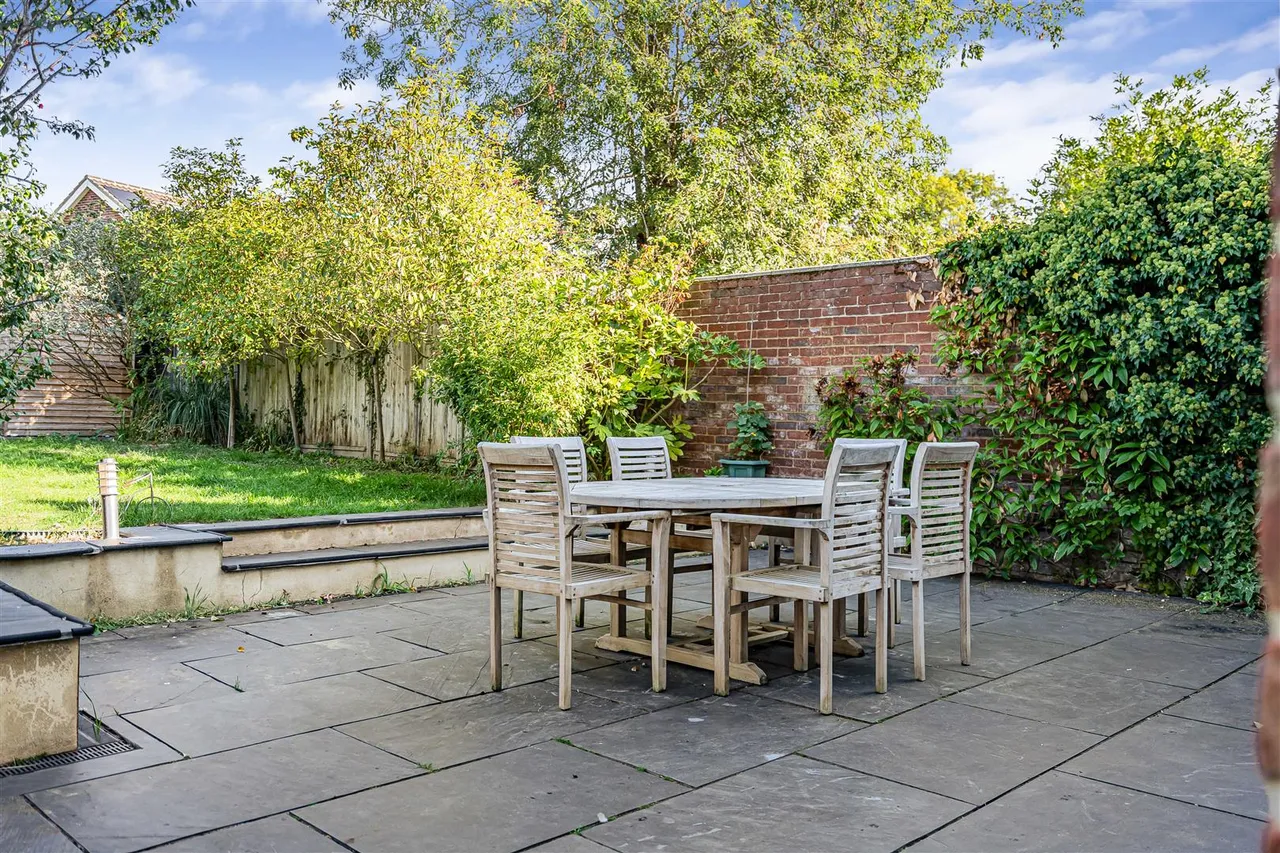 Park Street, Thaxted, CM6, photo 27