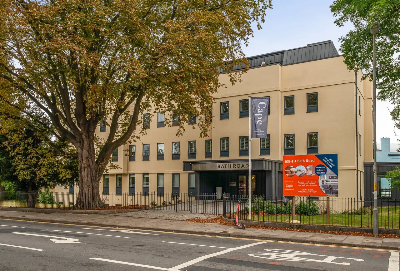 Bath Road, Cheltenham, GL53 7LS, photo 12