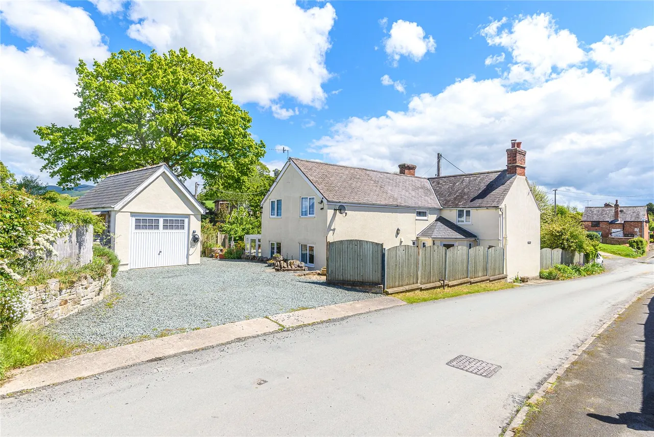 4 bed house for sale — Coed Lane, Churchstoke, Montgomery, Powys, SY15 6AB