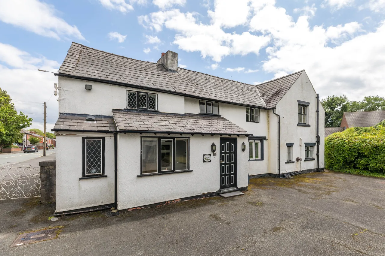 Wigan Road, Shevington, WN6, photo 25