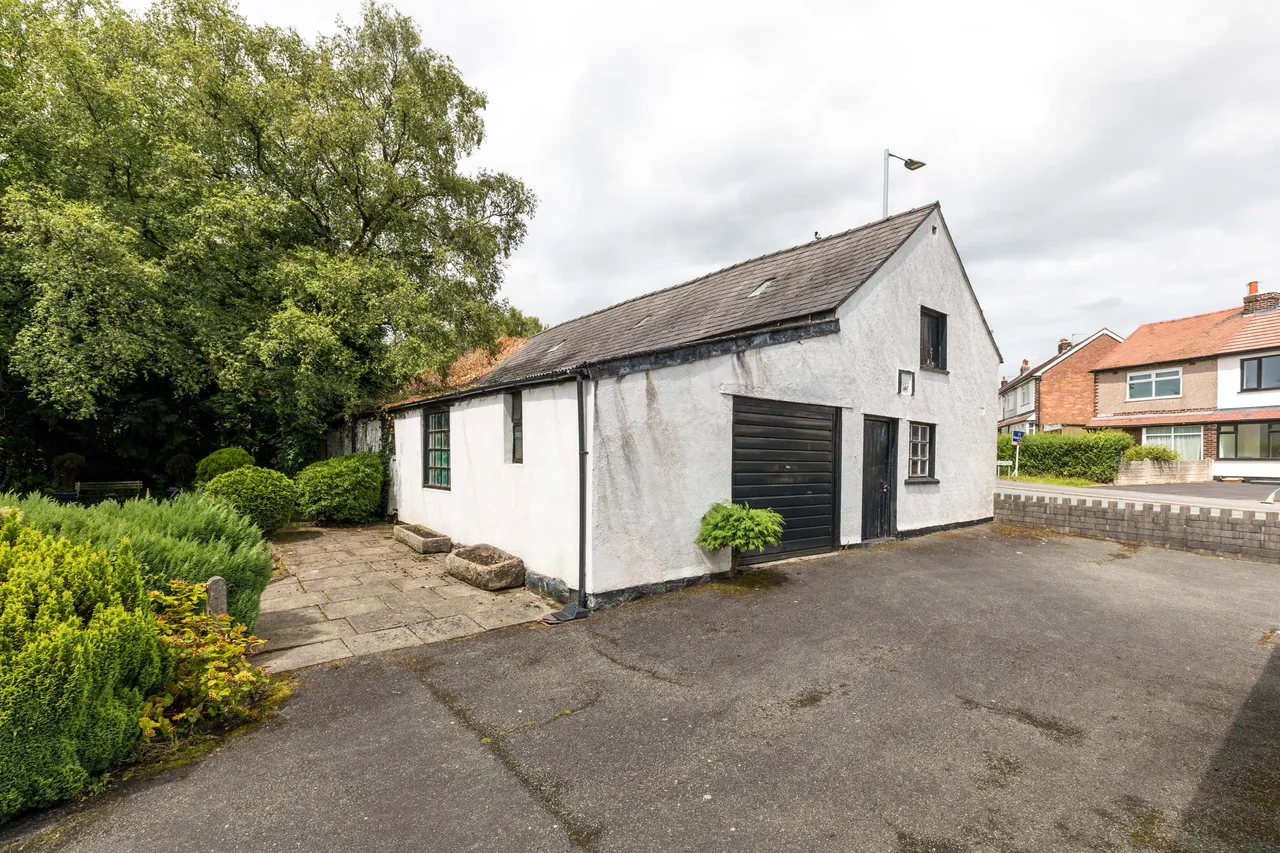 Wigan Road, Shevington, WN6, photo 26