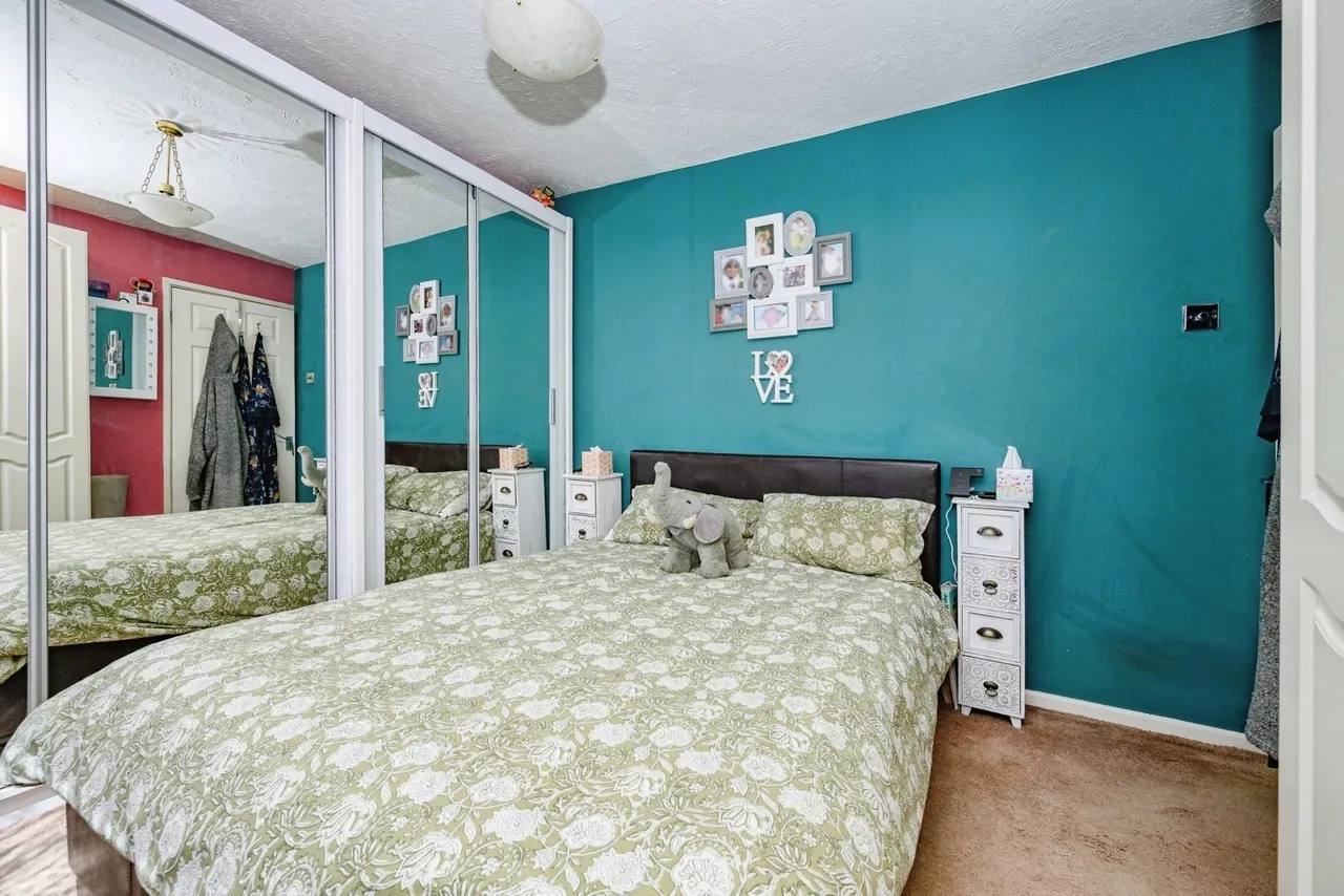 Clifford Crescent, Luton, Bedfordshire, LU4, photo 9