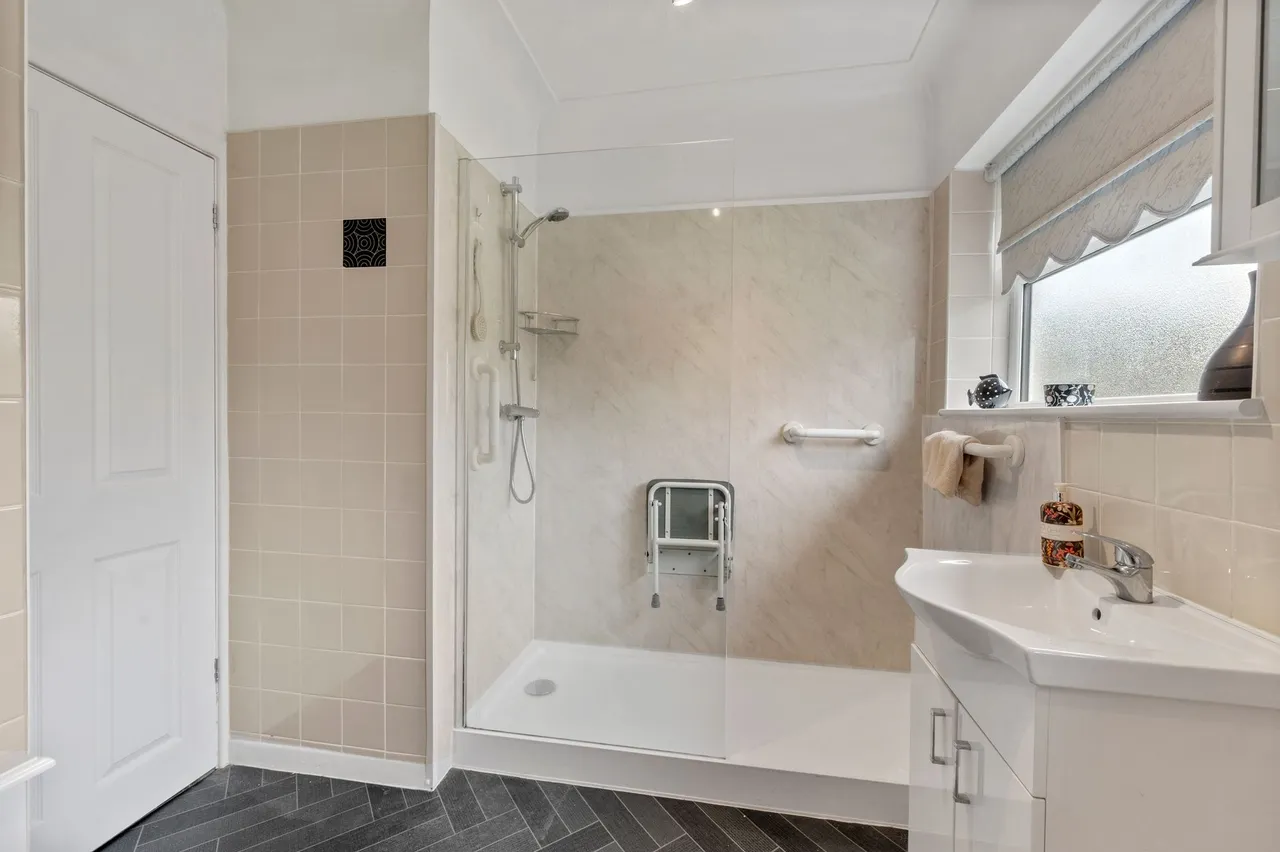 Kelsall Avenue, Sutton Manor, St. Helens, WA9 4DQ, photo 15