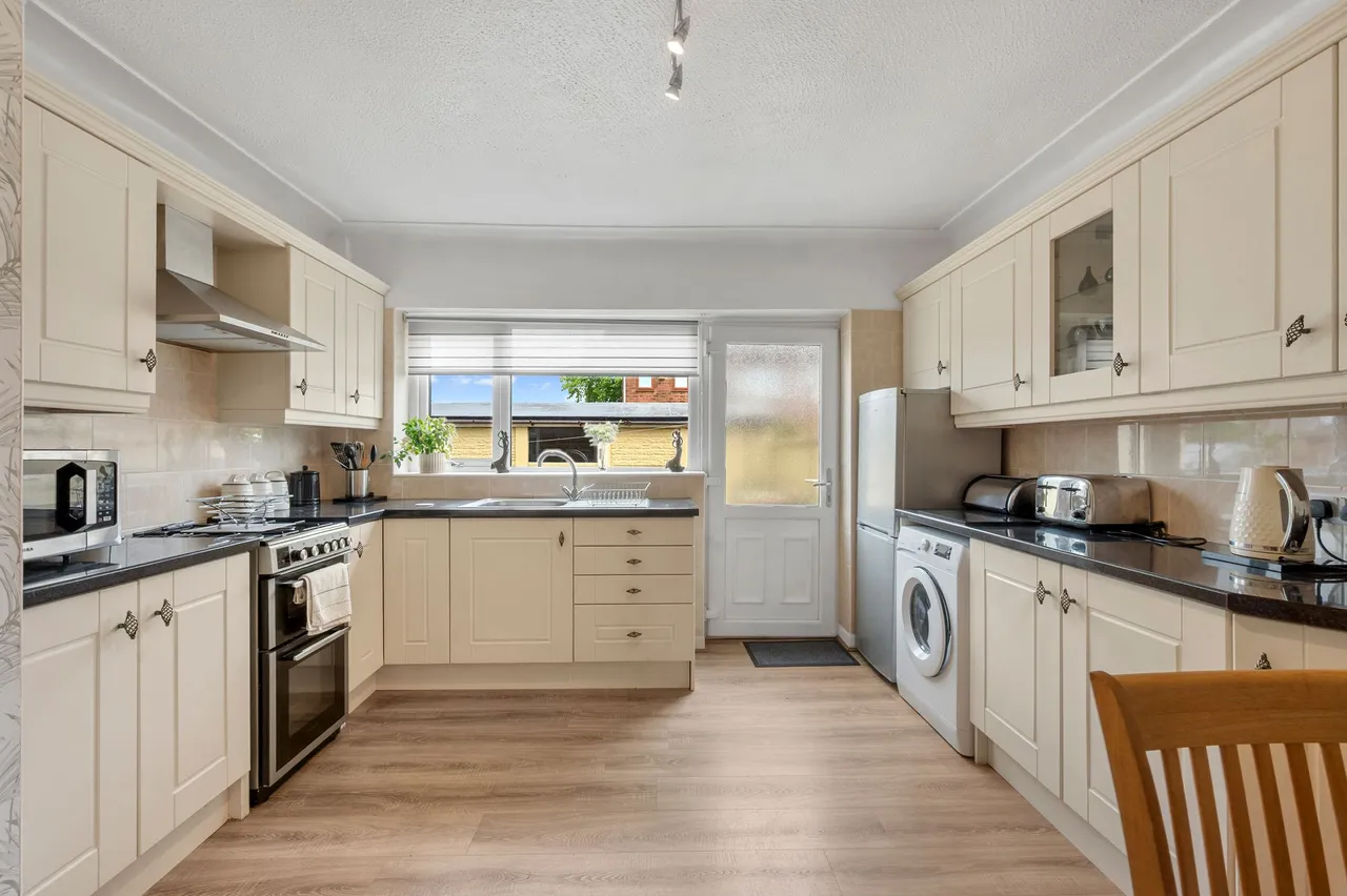 Kelsall Avenue, Sutton Manor, St. Helens, WA9 4DQ, photo 6