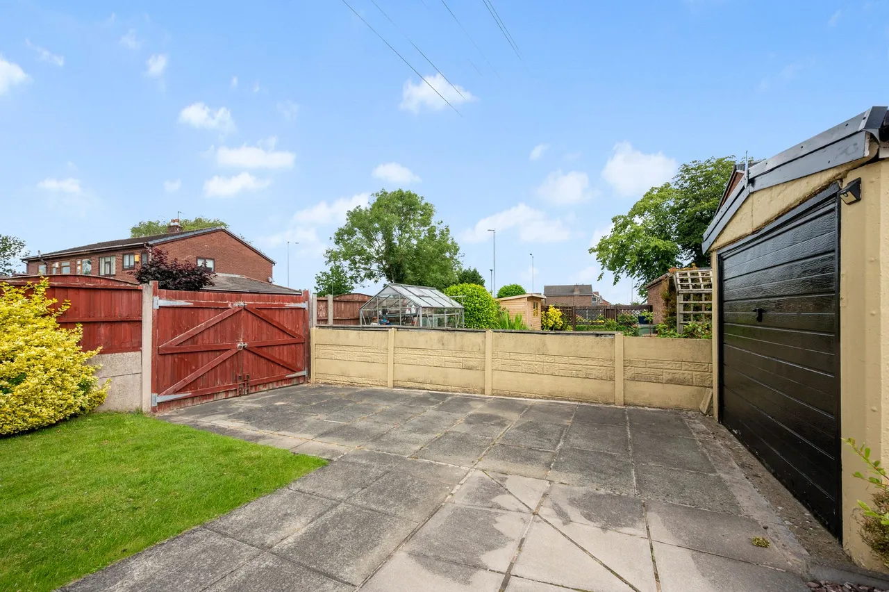Kelsall Avenue, Sutton Manor, St. Helens, WA9 4DQ, photo 17