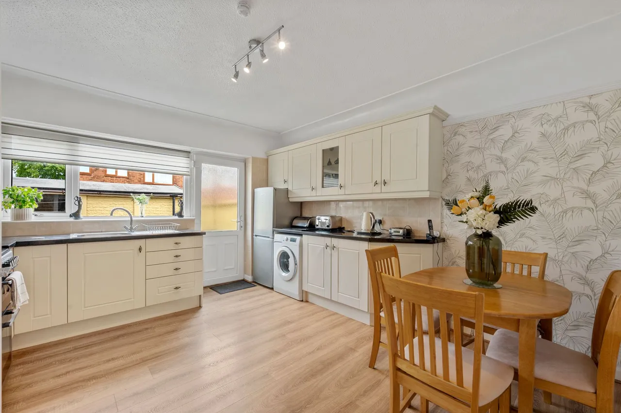 Kelsall Avenue, Sutton Manor, St. Helens, WA9 4DQ, photo 7