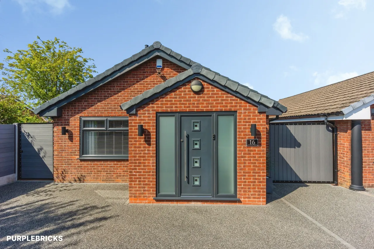 St. Asaphs Drive, Ashton-Under-Lyne, OL6, photo 3