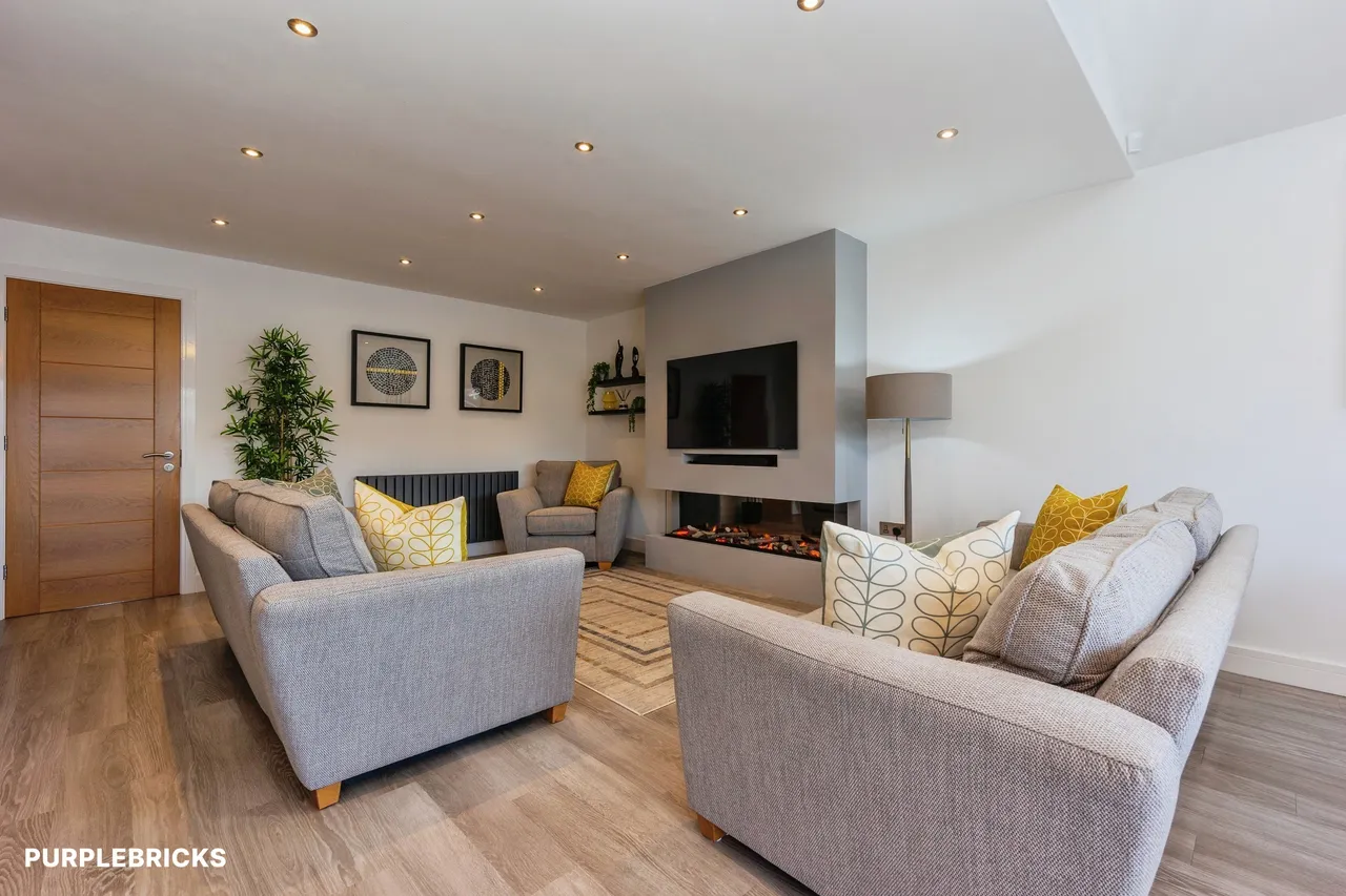 St. Asaphs Drive, Ashton-Under-Lyne, OL6, photo 13