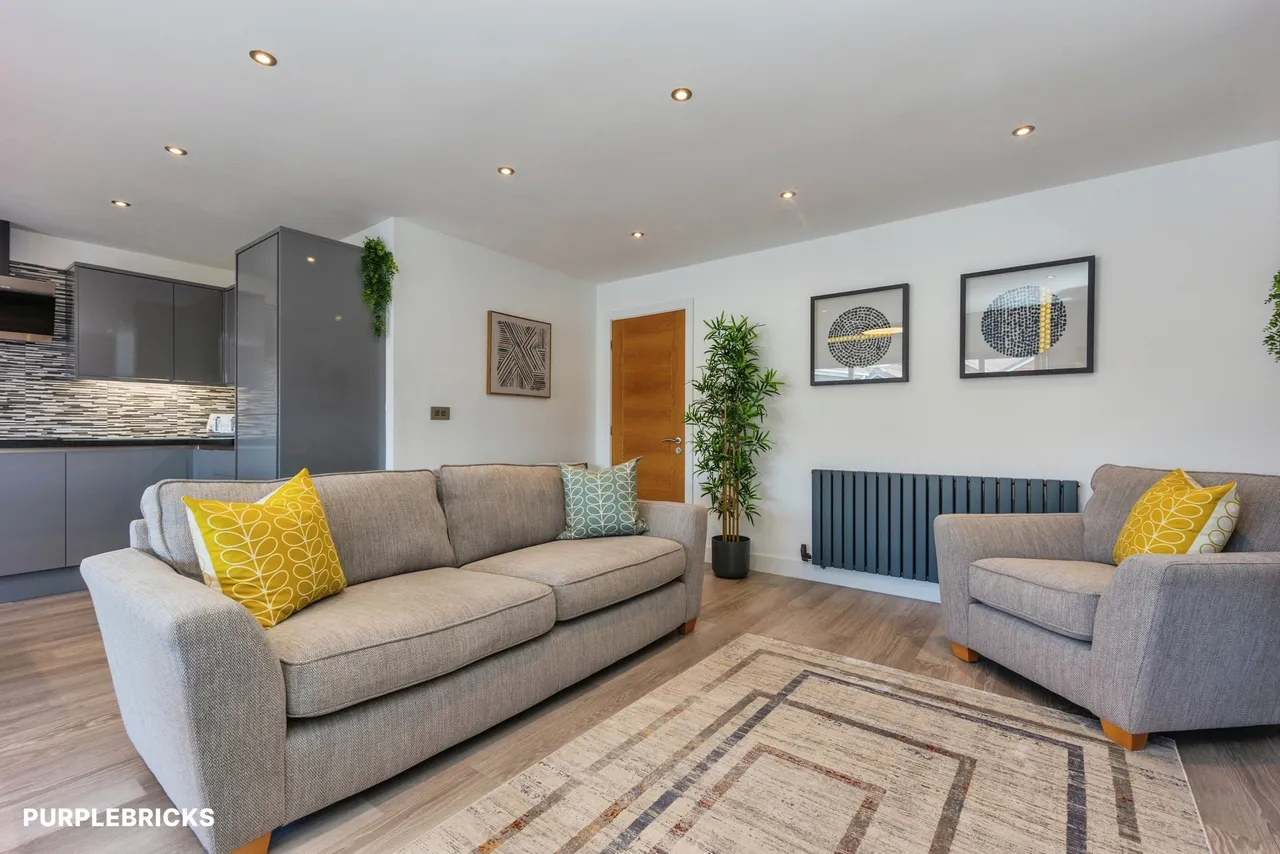 St. Asaphs Drive, Ashton-Under-Lyne, OL6, photo 12