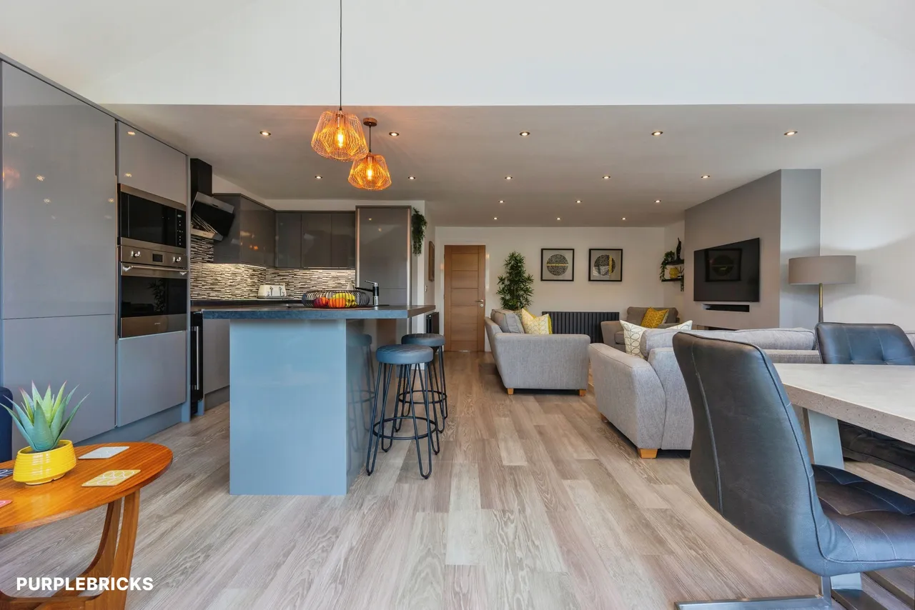 St. Asaphs Drive, Ashton-Under-Lyne, OL6, photo 18