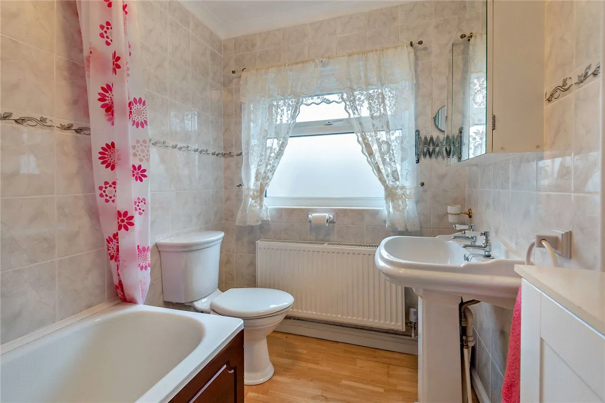 Long Lane, Hermitage, RG18, photo 9