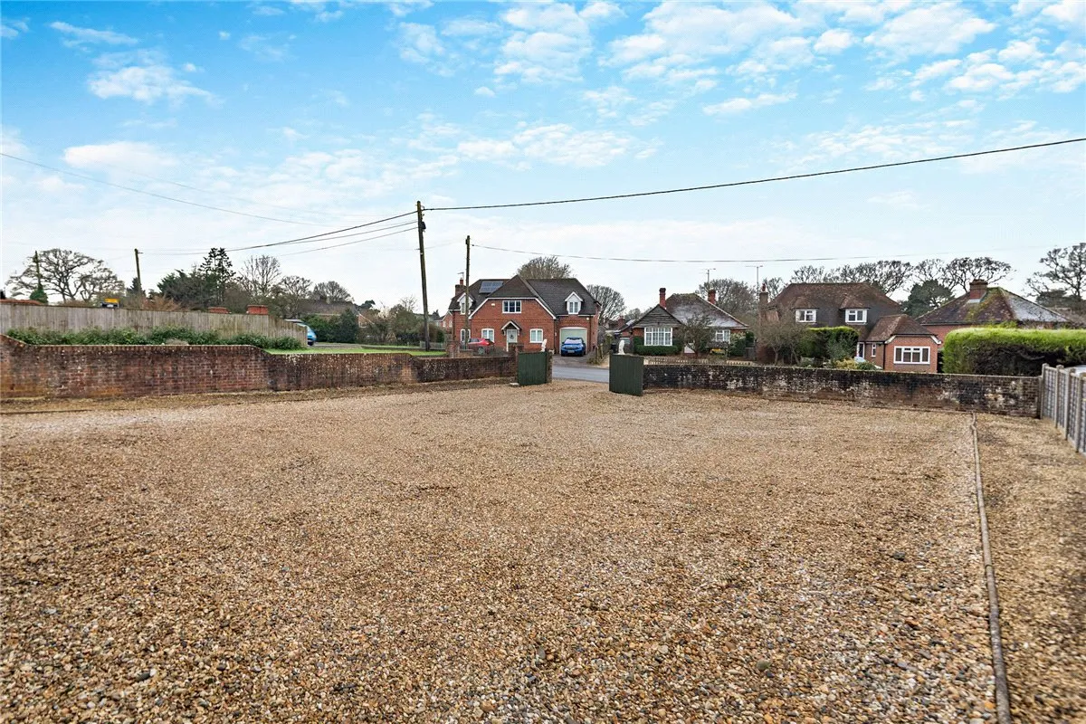 Long Lane, Hermitage, RG18, photo 14