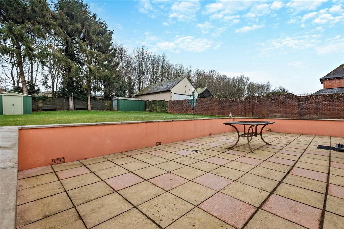 Long Lane, Hermitage, RG18, photo 5