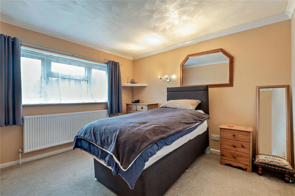 Long Lane, Hermitage, RG18, photo 11
