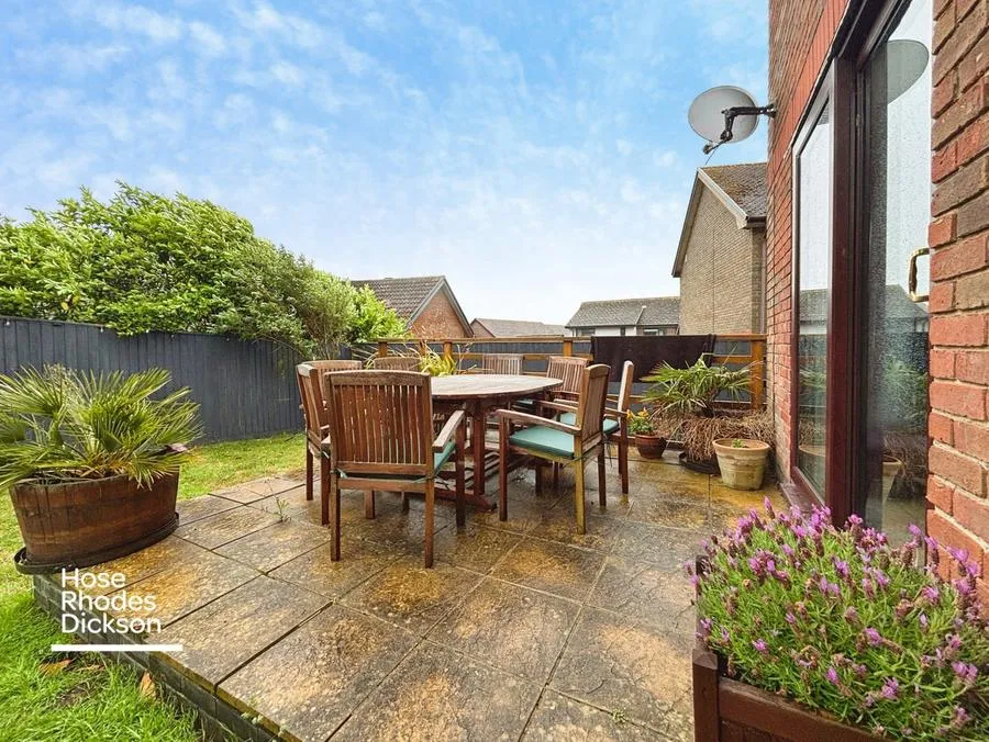 Chambers Drive, Apse Heath, PO36, photo 15