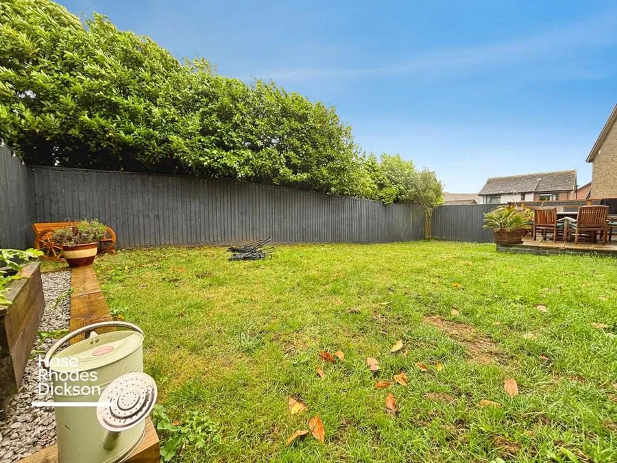 Chambers Drive, Apse Heath, PO36, photo 14