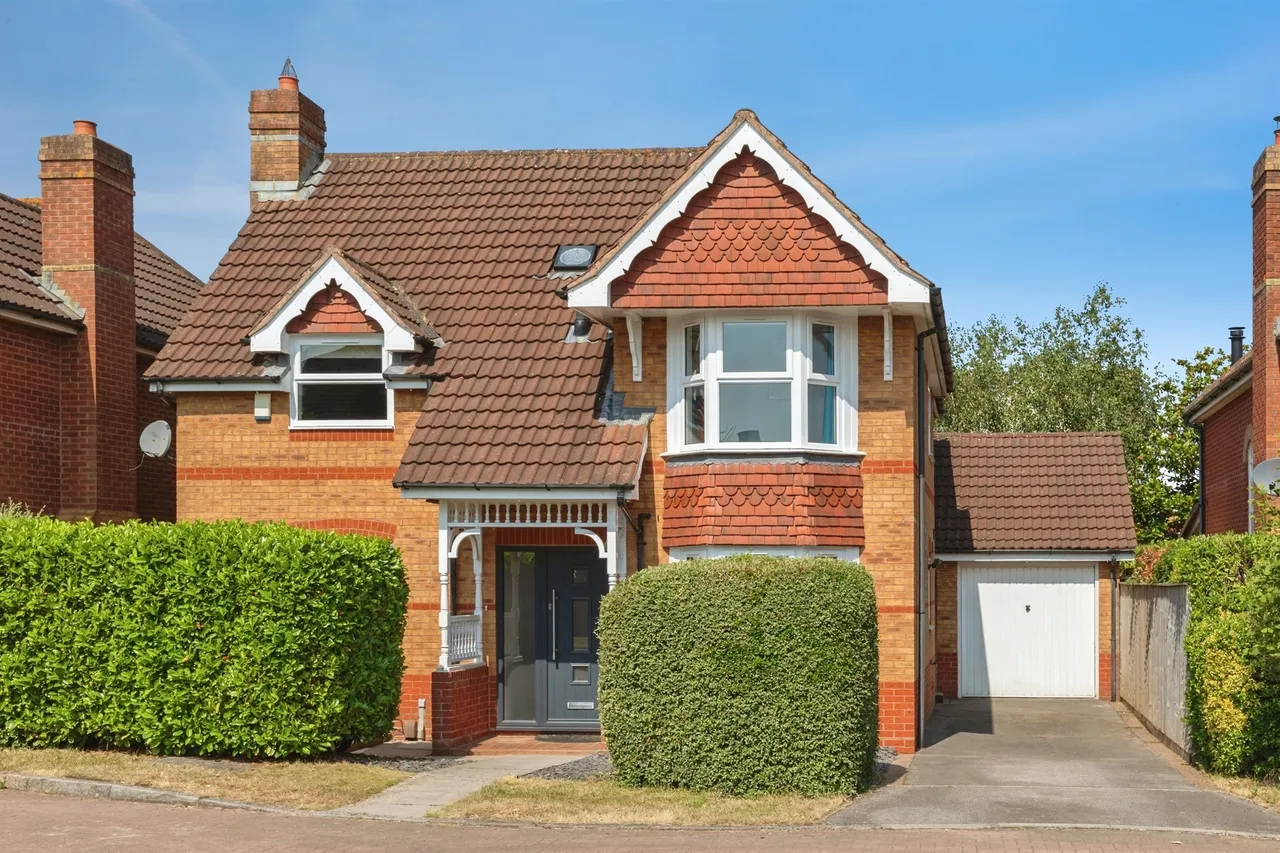 4 bed house for sale, Wadham Grove, Emersons Green, BS16