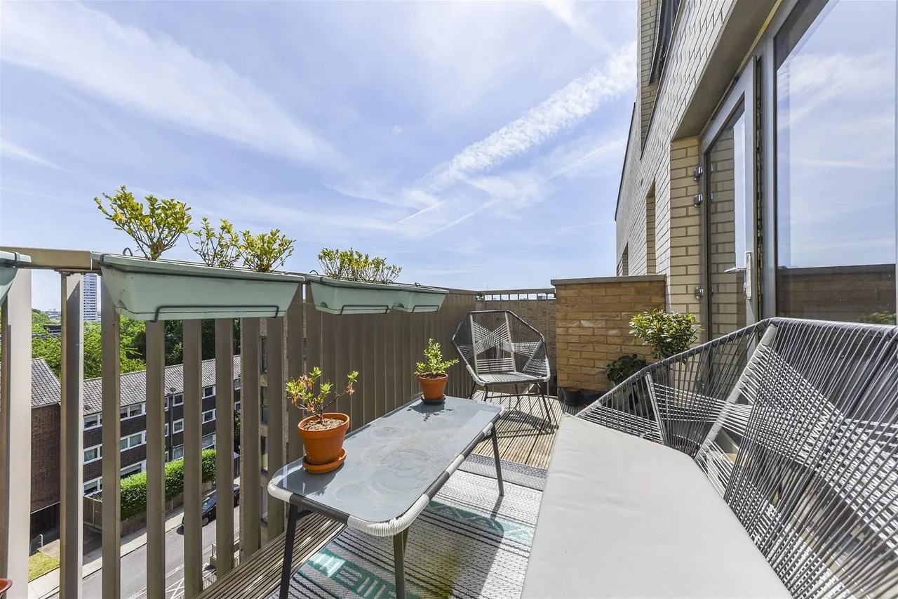 Lawn Road, Belsize Park, London NW3 2EN, photo 15