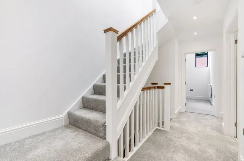 The Grove, Coulsdon CR5 2FU, photo 14