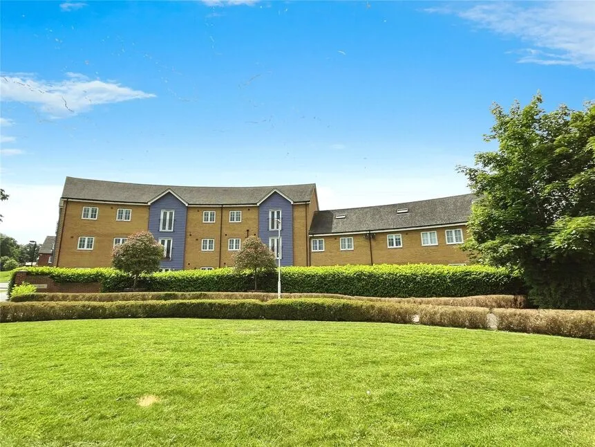 Lucerna Court, Bradbrook Drive, Kent, DA3, photo 2