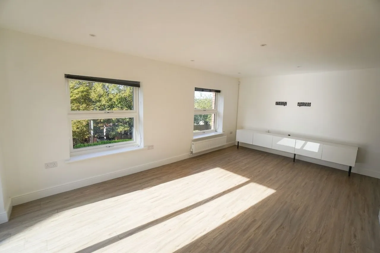 Rectory Avenue, HP13, photo 3