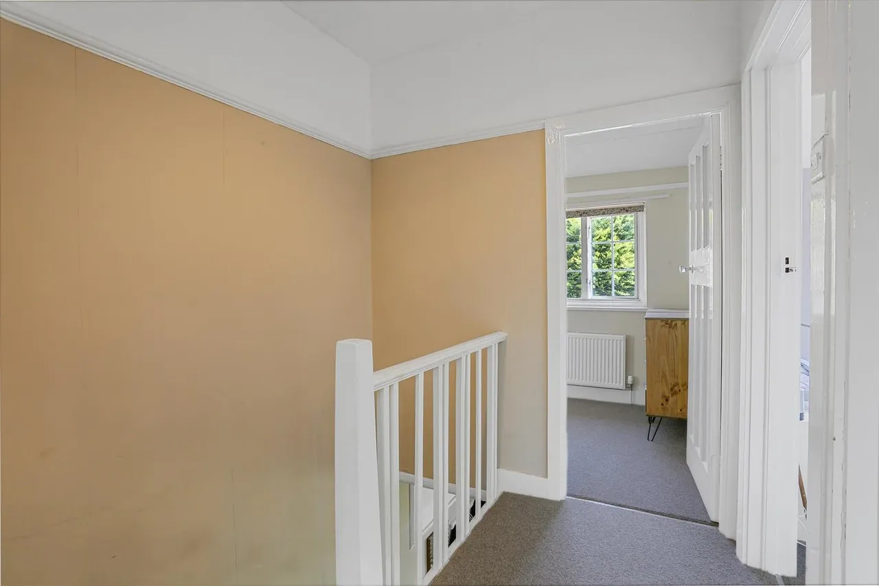 Queens Acre, Cheam Village, SM3, photo 13