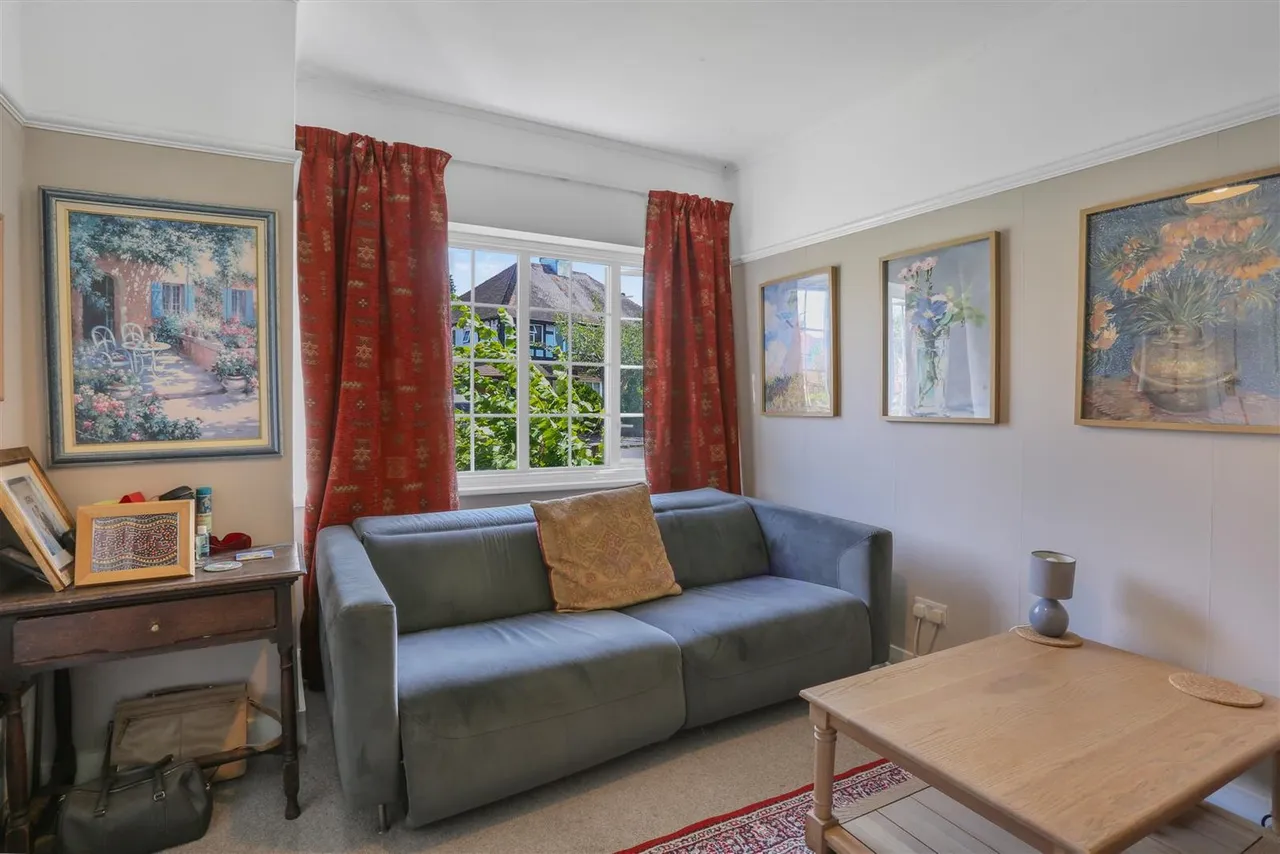 Queens Acre, Cheam Village, SM3, photo 6