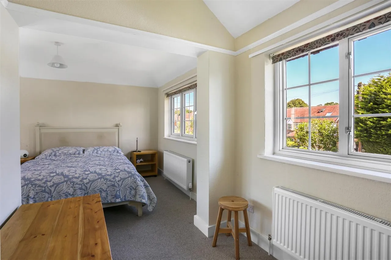 Queens Acre, Cheam Village, SM3, photo 16