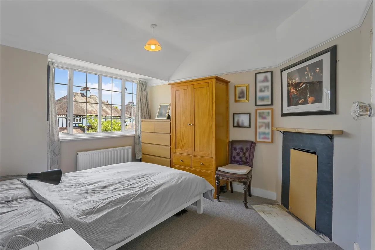 Queens Acre, Cheam Village, SM3, photo 14